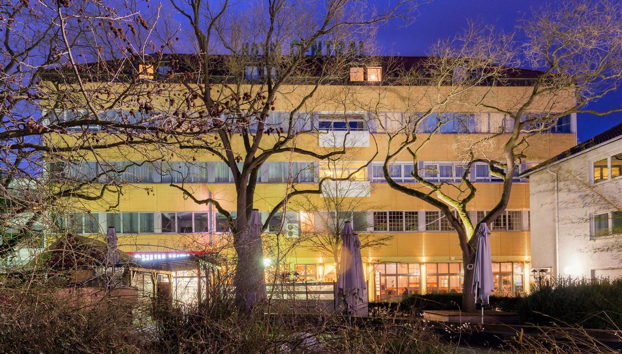 Hotel Central Frankenthal  Bagian luar foto