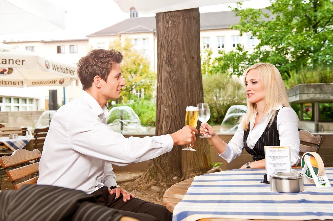 Hotel Central Frankenthal  Bagian luar foto