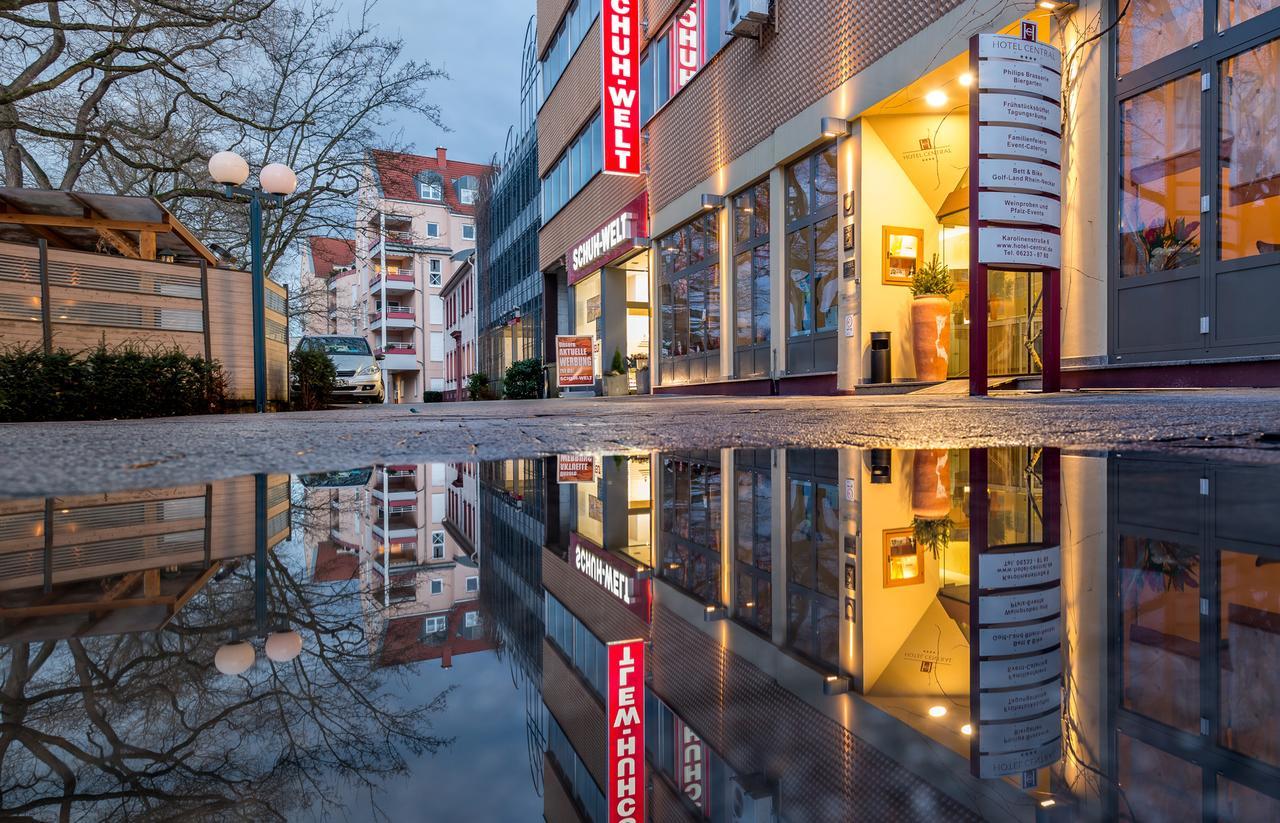 Hotel Central Frankenthal  Bagian luar foto